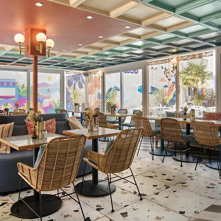 Hotel Chromatics & Restaurant Hill Club By Happyculture-2